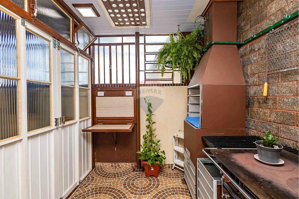 Sobrado - Venda - Curitiba , Paraná - 24 chorrasqueira.jpg - 560341137-9