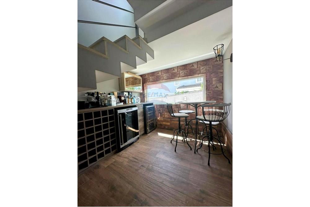 Casa - Venda - Pinhais , Paraná - adega.jpg - 560501007-6