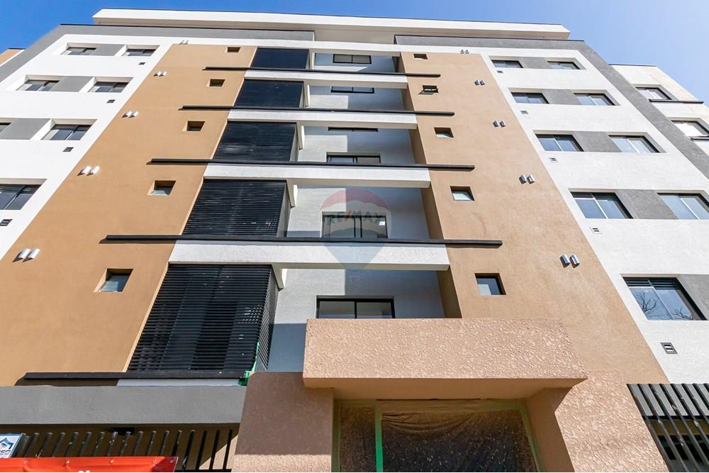 Apartamento à venda com 1 quarto, 27m² - Foto 2