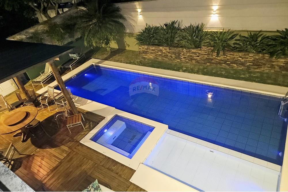 Casa - Venda - Pinhais , Paraná - suite 1.jpg - 560501007-6