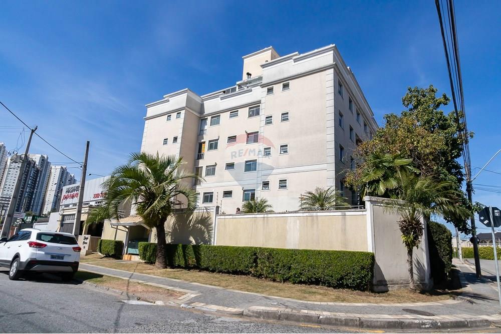 Apartamento à venda com 3 quartos, 71m² - Foto 2