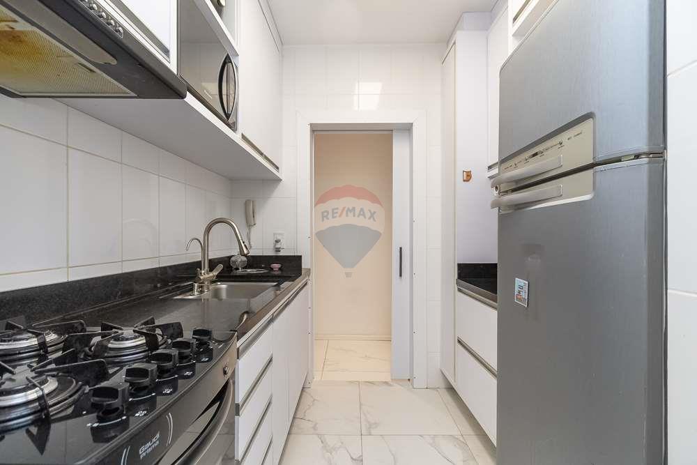 Apartamento à venda com 3 quartos, 61m² - Foto 8