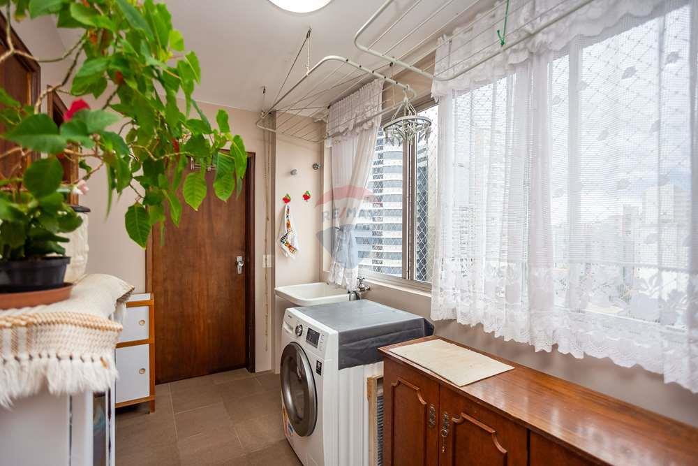 Apartamento à venda com 3 quartos, 139m² - Foto 18