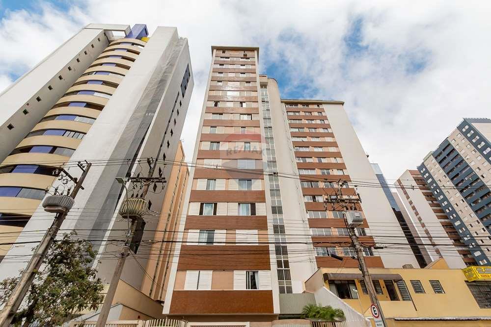 Apartamento à venda com 3 quartos, 139m² - Foto 1