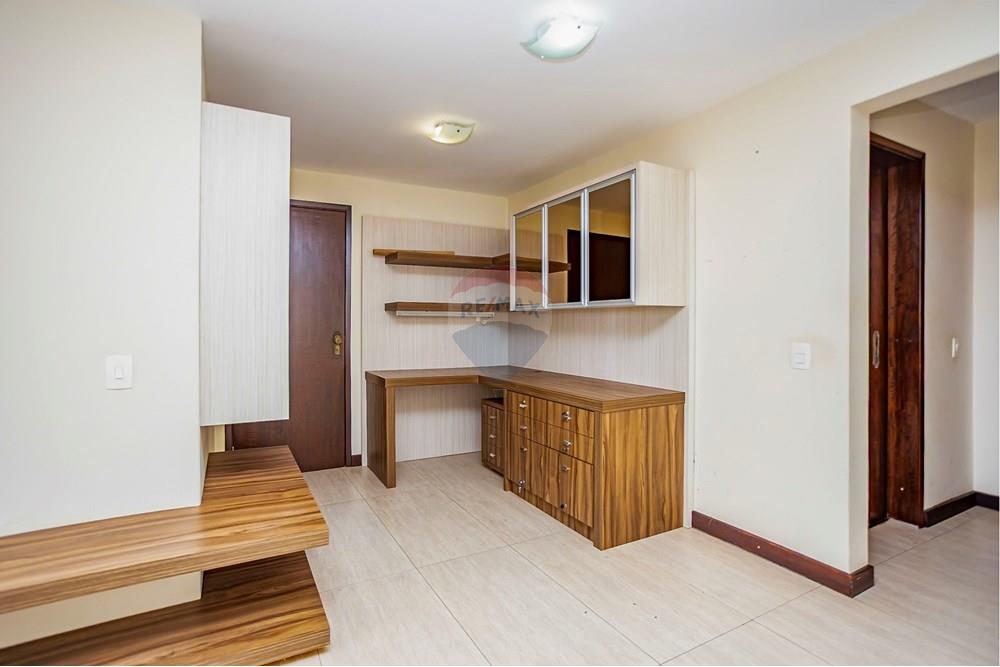 Apartamento à venda com 2 quartos, 65m² - Foto 7