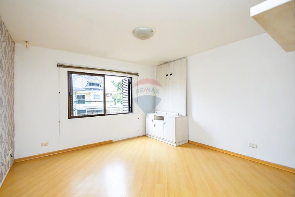 Sobrado - Venda - Curitiba , Paraná - IMG_3422_1_1.jpg - 560341154-47