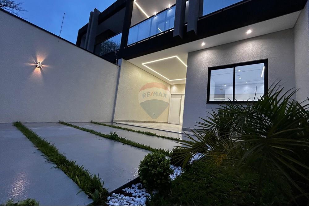 Sobrado - Venda - São José dos Pinhais , Paraná - 2e403cb2-5ff5-4d6b-8360-39b5a154982a.jpeg - 560391051-12