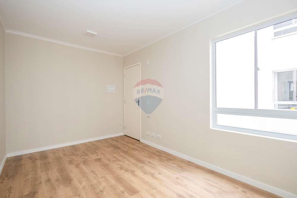 Apartamento à venda com 2 quartos, 40m² - Foto 4