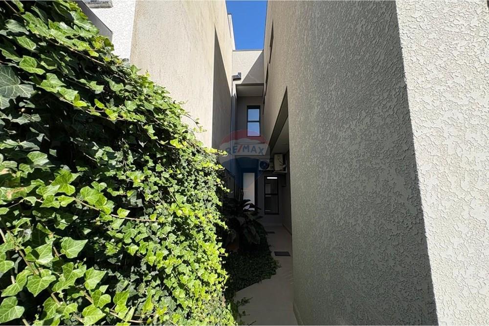 Sobrado - Venda - São José dos Pinhais , Paraná - 4f152ae3-f2a4-46bd-8408-afd357826078.jpg - 560481017-8