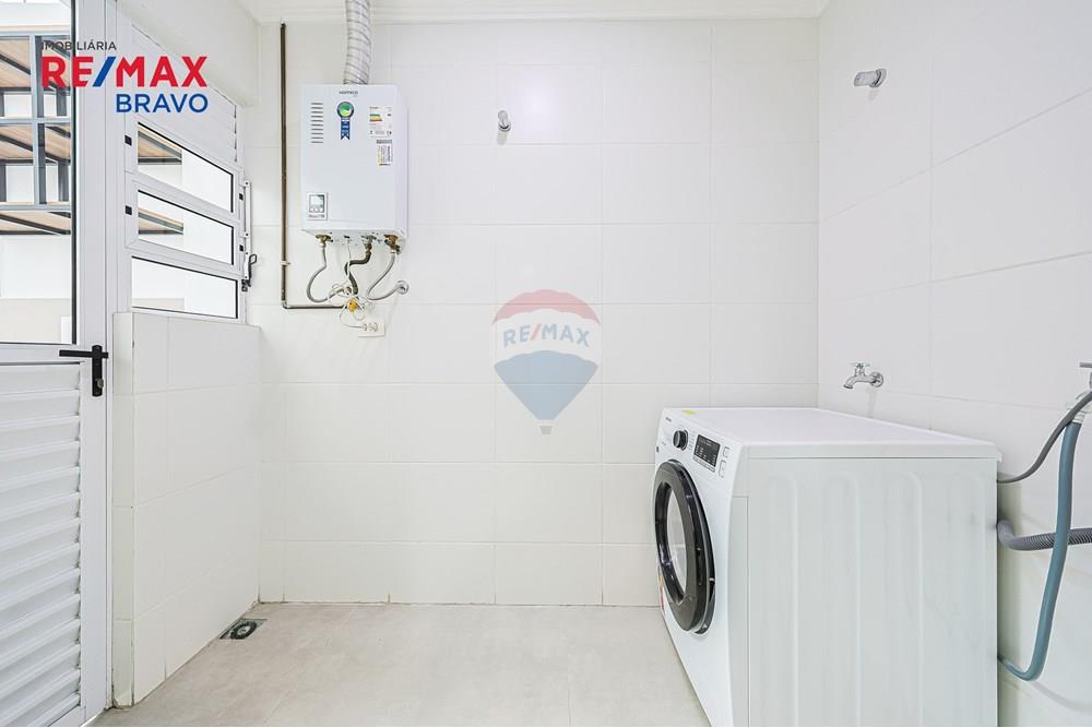 Sobrado - Venda - Curitiba , Paraná - CRF_1010.jpg - Lavanderia - 560371031-47