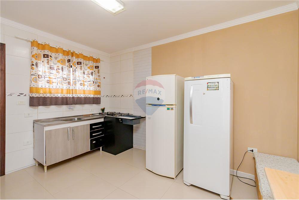 Sobrado à venda com 3 quartos, 210m² - Foto 10