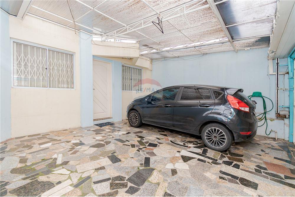 Sobrado - Venda - Curitiba , Paraná - 36 - 560251041-20