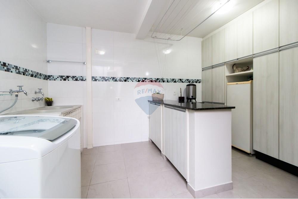 Sobrado à venda com 3 quartos, 200m² - Foto 34