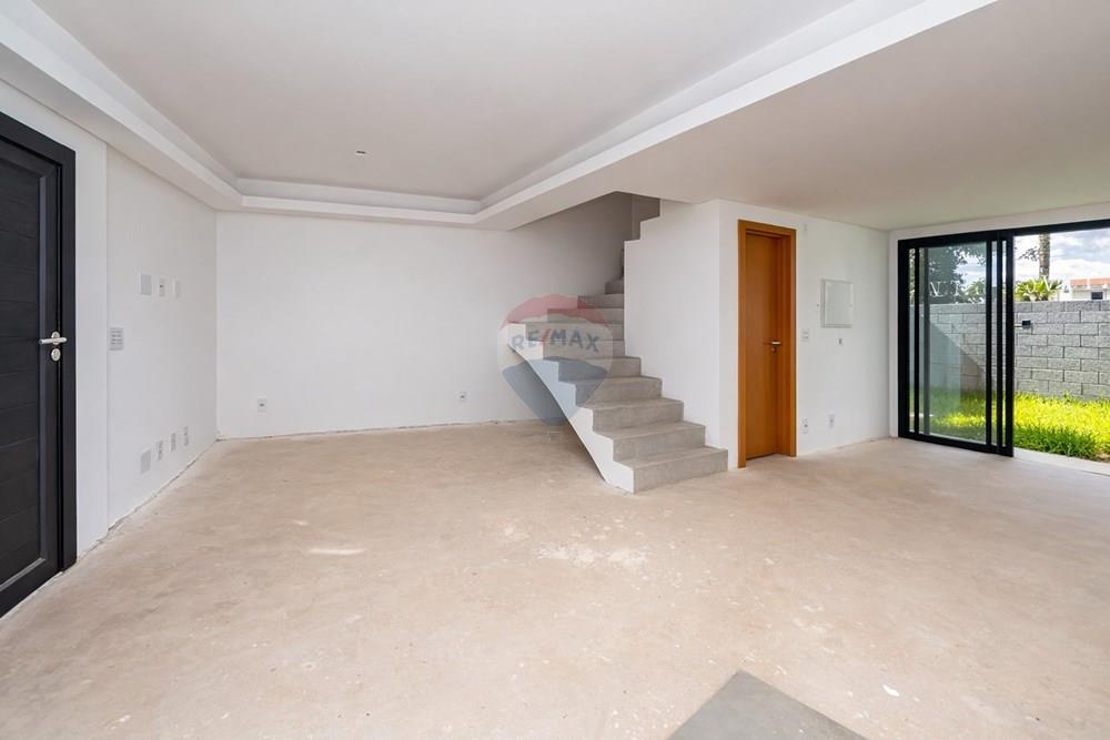 Casa de Condomínio - Venda - Curitiba , Paraná - escada limpa e sala 03.jpg - 560431033-13
