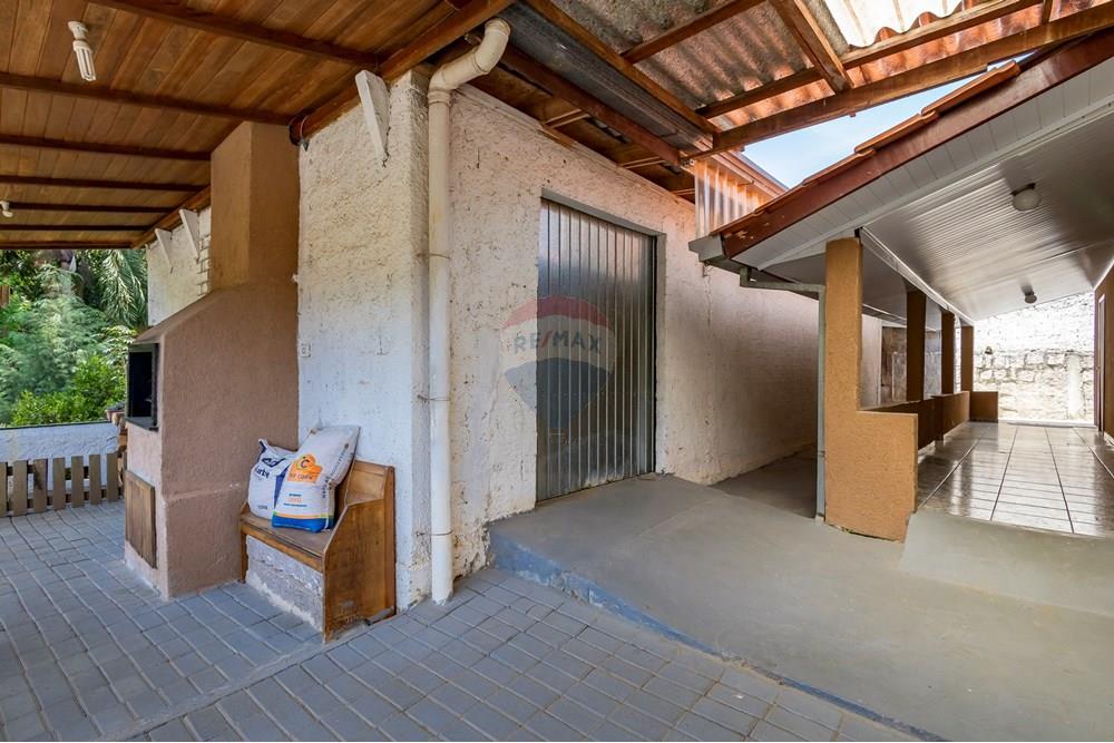 Casa à venda com 3 quartos, 360m² - Foto 26