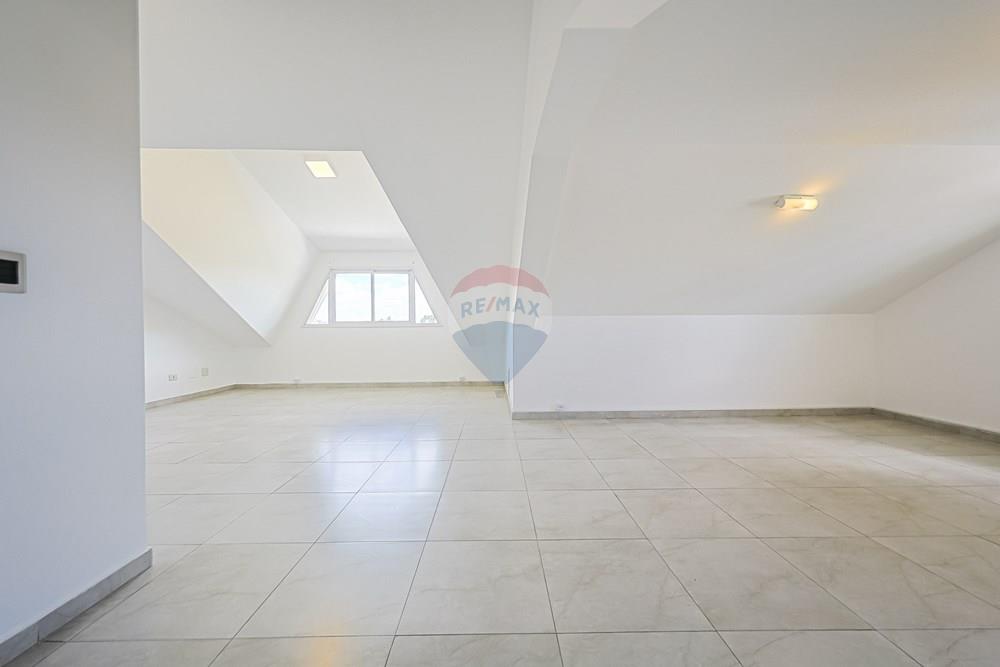 Sobrado - Venda - Curitiba , Paraná - CRF_2544.jpg - 560411044-147