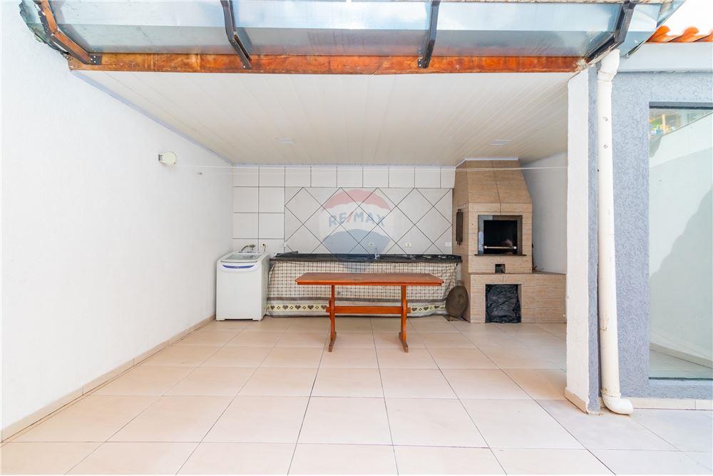 Sobrado à venda com 3 quartos, 200m² - Foto 64