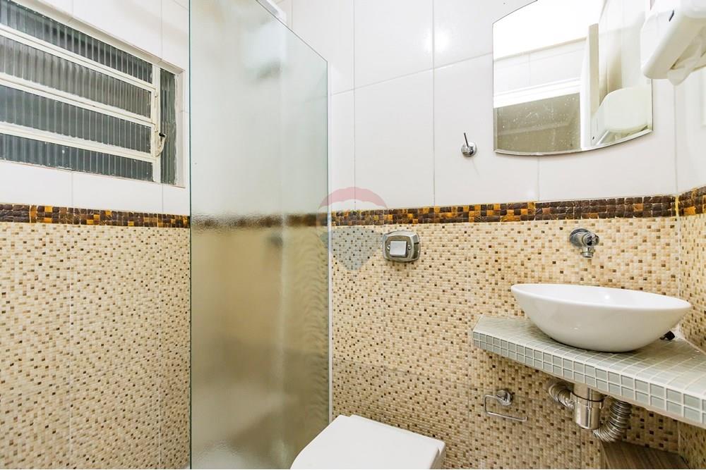 Sobrado à venda com 6 quartos, 199m² - Foto 37