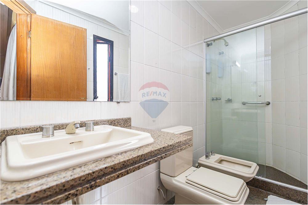 Wohnung - Kauf - Curitiba , Paraná - Badezimmer - 560471004-6