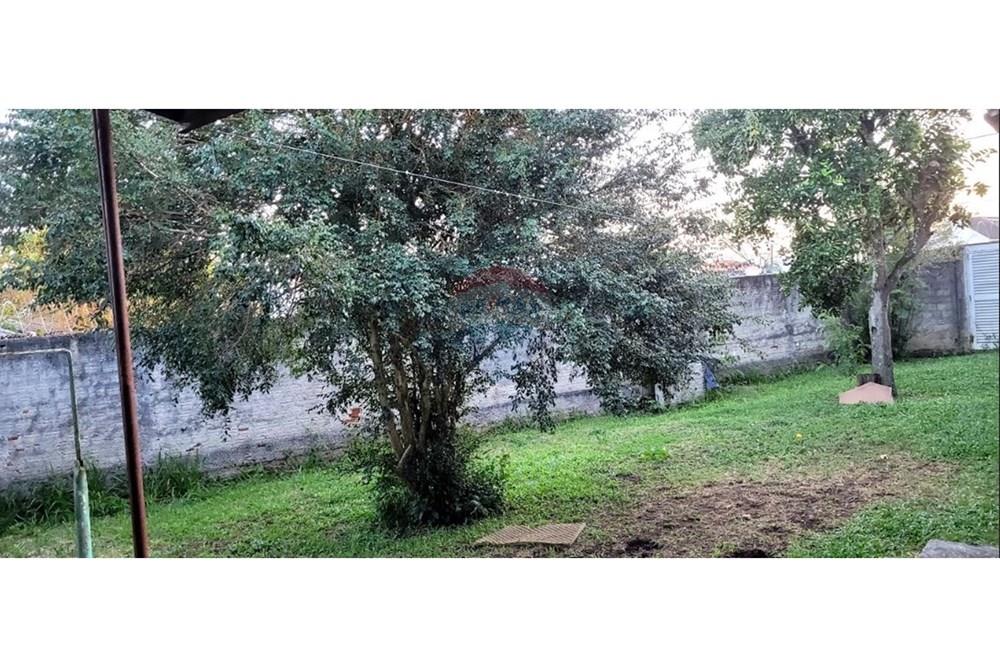 Casa - Venda - Curitiba , Paraná - lateral direita do terreno vista dos fundos.jpg - 560251041-48