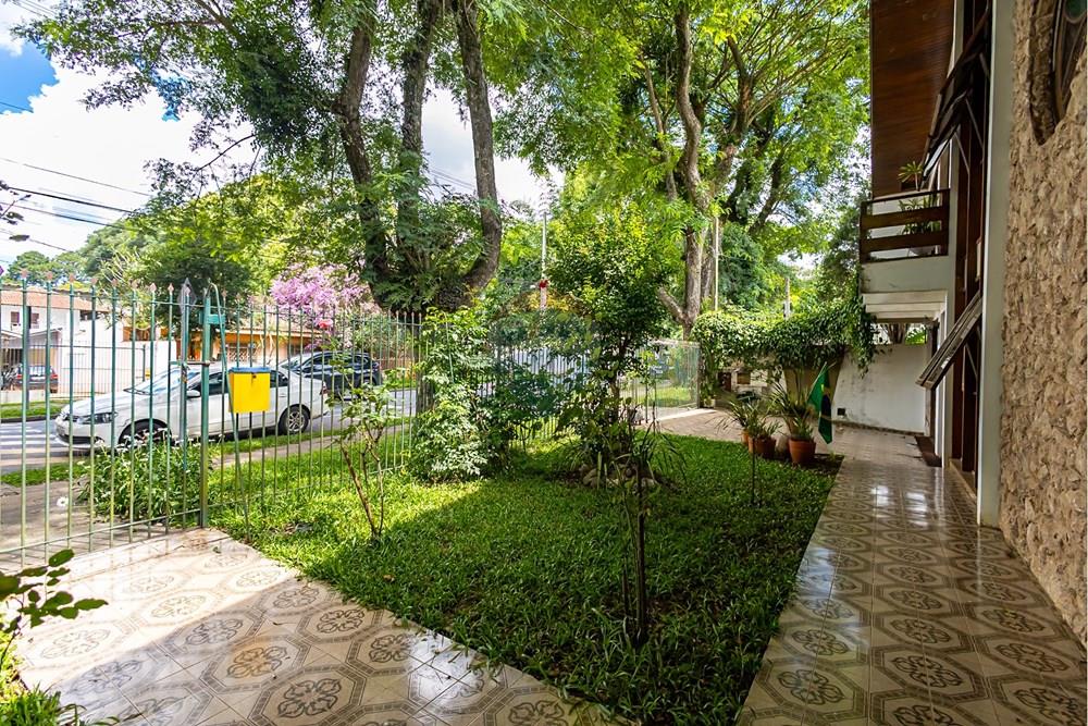 Terreno - Venda - Curitiba , Paraná - jardim area de entrada da casa.jpg - 560321161-9