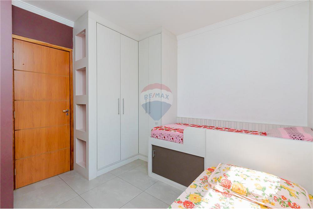 Casa à venda com 2 quartos, 100m² - Foto 32