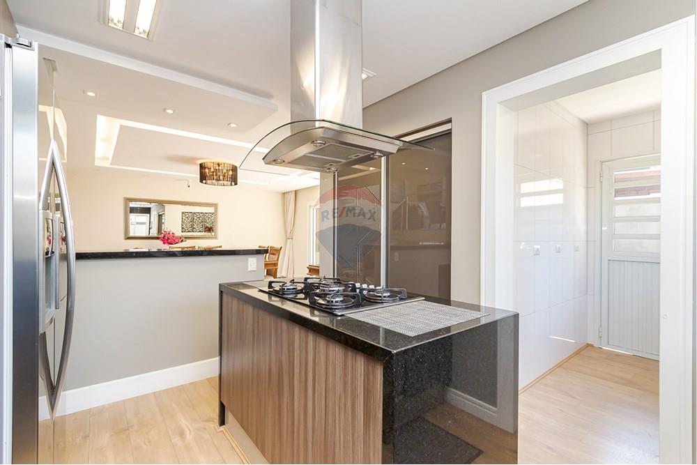 Kuća u nizu - Za prodaju - Curitiba , Paraná - IMG_8921.jpg - 560321114-24