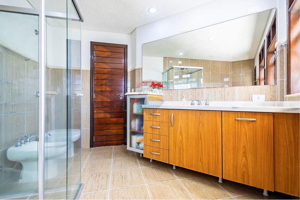 Casa - Venda - Curitiba , Paraná - IMG_0363_1.jpg - 560341061-238