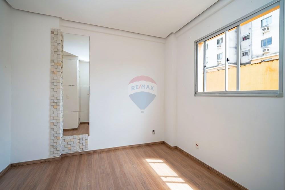 Apartamento à venda com 3 quartos, 98m² - Foto 6