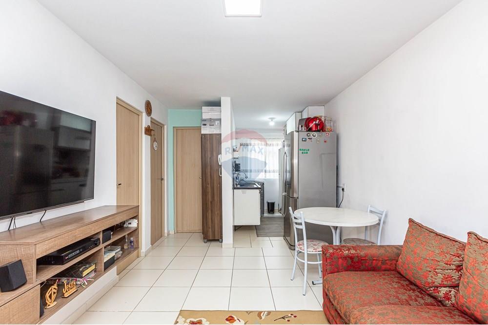 Apartamento à venda com 2 quartos, 44m² - Foto 3