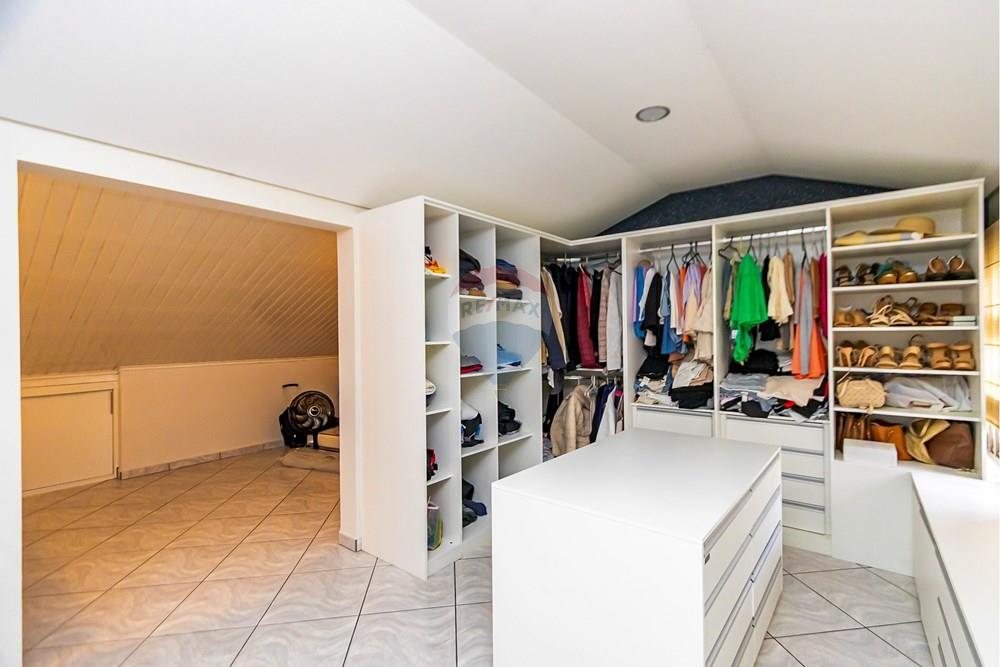 Sobrado - Venda - São José dos Pinhais , Paraná - IMG_9444_1.jpg - 560351054-214