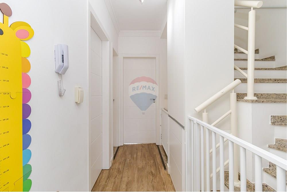 Casa de Condomínio - Venda - Curitiba , Paraná - 21_CorredorSuite01.jpg - 560371042-389