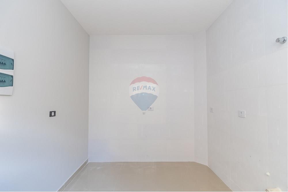 Sobrado - Venda - Curitiba , Paraná - IMG_2083.jpg - 560461011-93