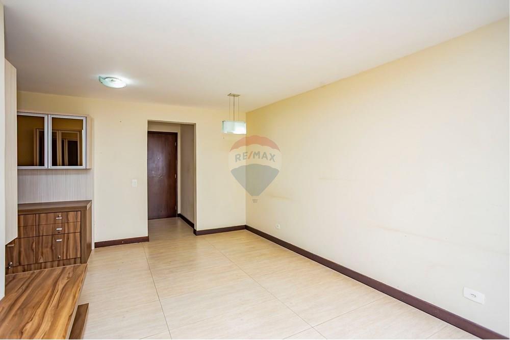 Apartamento à venda com 2 quartos, 65m² - Foto 6