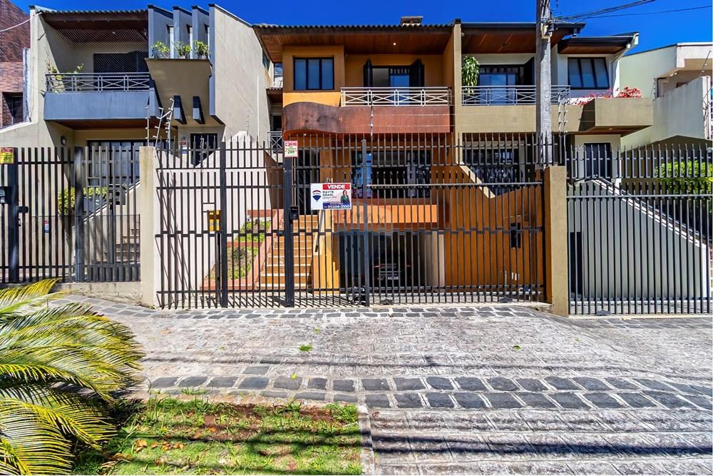 Sobrado - Venda - Curitiba , Paraná - IMG_2188_1.jpg - Fachada - 560431051-2