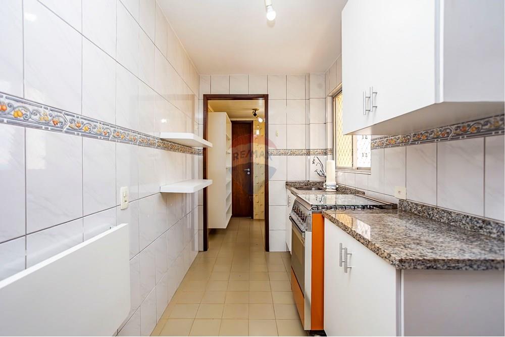 Apartamento à venda com 2 quartos, 65m² - Foto 22