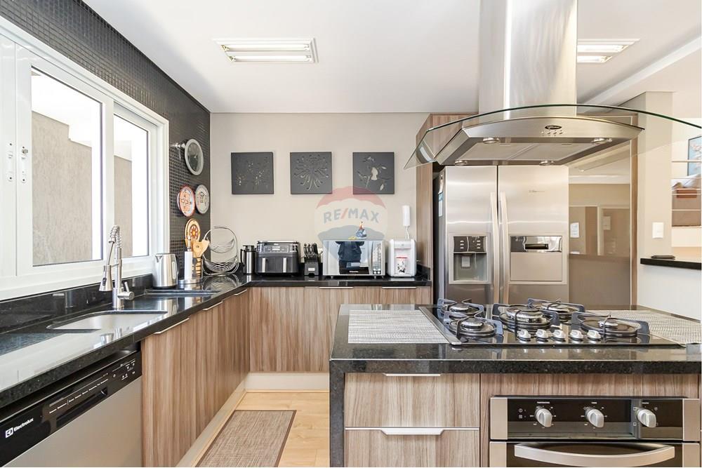 Kuća u nizu - Za prodaju - Curitiba , Paraná - IMG_8922.jpg - 560321114-24