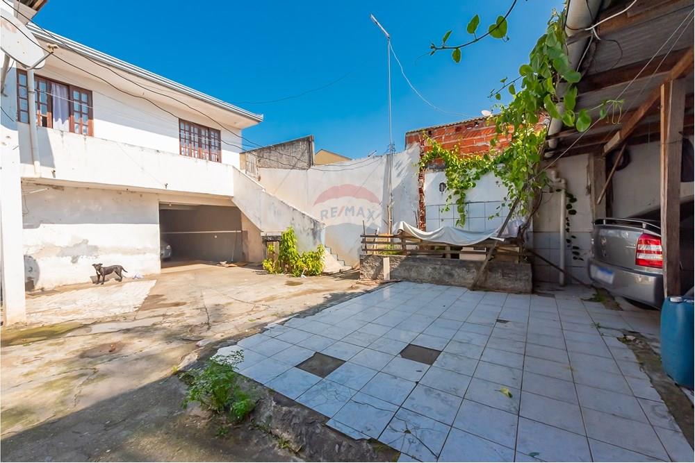 Sobrado à venda com 7 quartos, 314m² - Foto 51