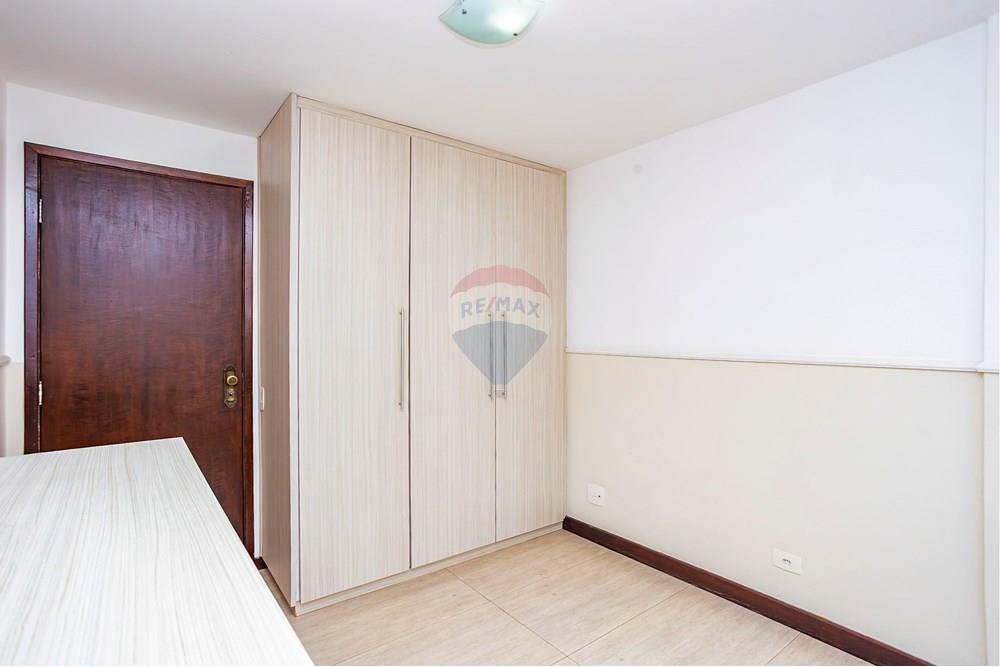 Apartamento à venda com 2 quartos, 65m² - Foto 15