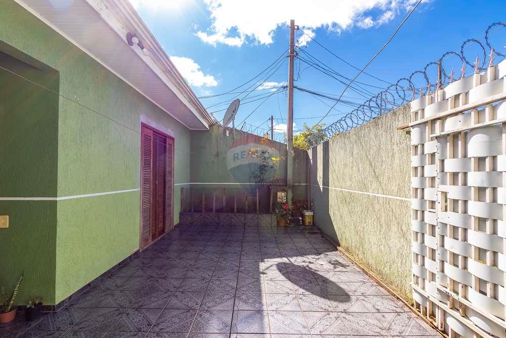 Casa à venda com 3 quartos, 100m² - Foto 6