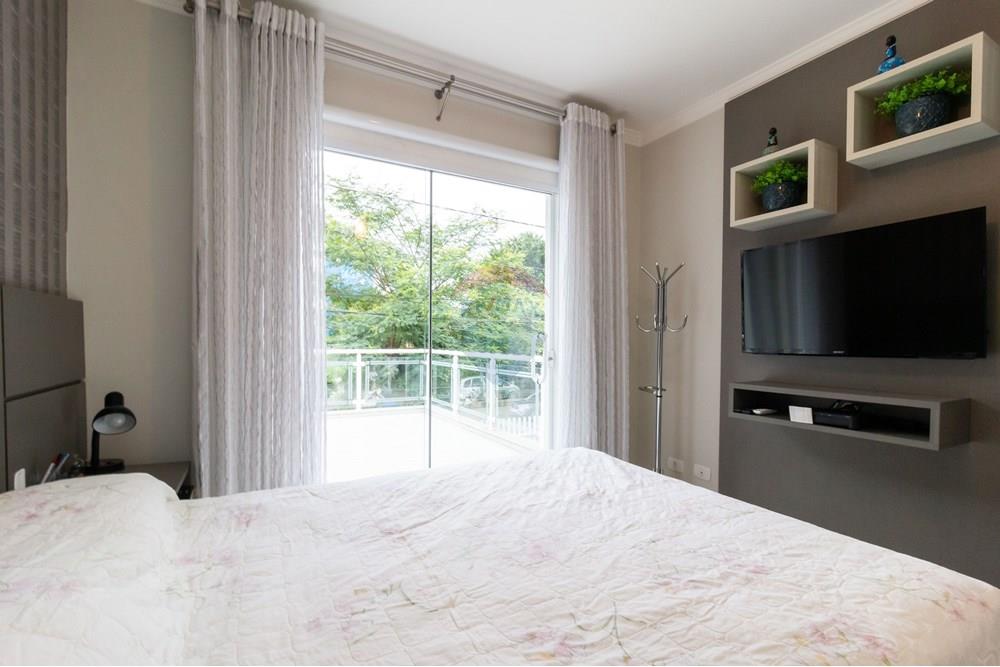 Sobrado à venda com 3 quartos, 200m² - Foto 24
