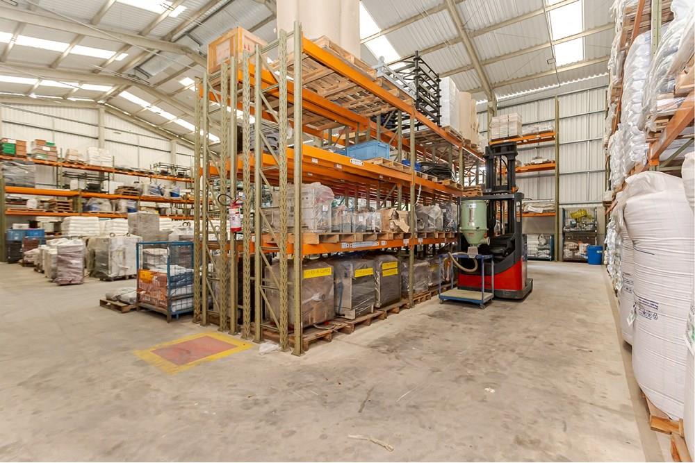 Galpão - Alugar - Curitiba , Paraná - IMG_2218.jpg - 560251029-57