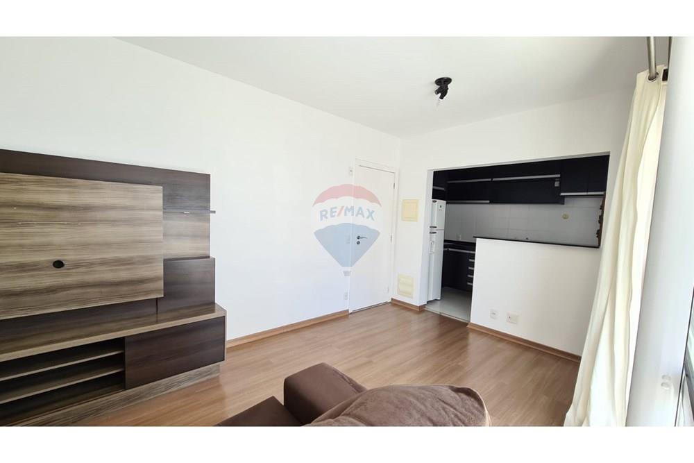 Apartamento à venda com 1 quarto, 50m² - Foto 4