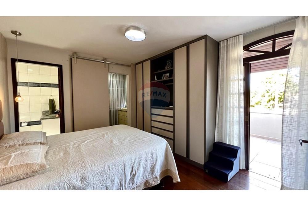 Sobrado - Venda - Curitiba , Paraná - WhatsApp Image 2026-02-12 at 11.58.45 (3).jpeg - 560251068-42