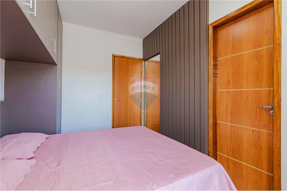 Casa à venda com 2 quartos, 100m² - Foto 22