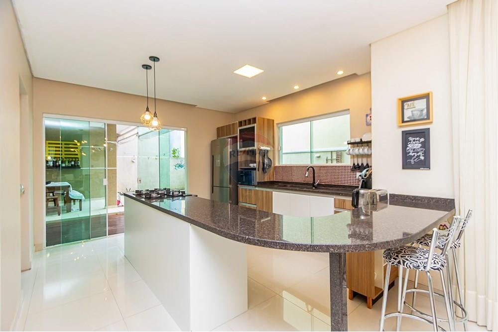 Sobrado - Venda - São José dos Pinhais , Paraná - IMG_7046_1.jpg - 560351163-2