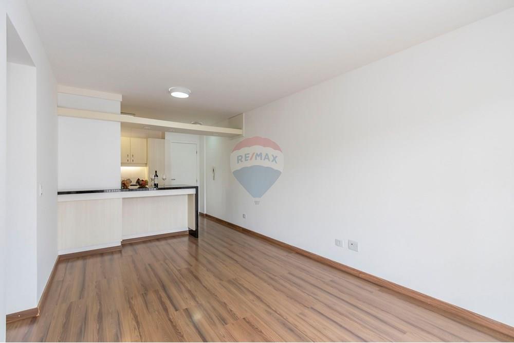 Apartamento à venda com 3 quartos, 79m² - Foto 3