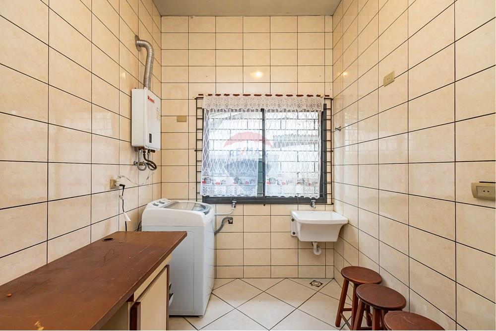 Sobrado - Venda - Curitiba , Paraná - 0.27.jpg - 560251077-10