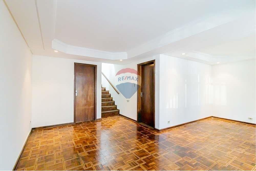 Casa Comercial - Alugar - Curitiba , Paraná - L_f6c61b35-e55b-425a-8de2-d1a0e5db3ef7 (1).jpg - 560251018-233