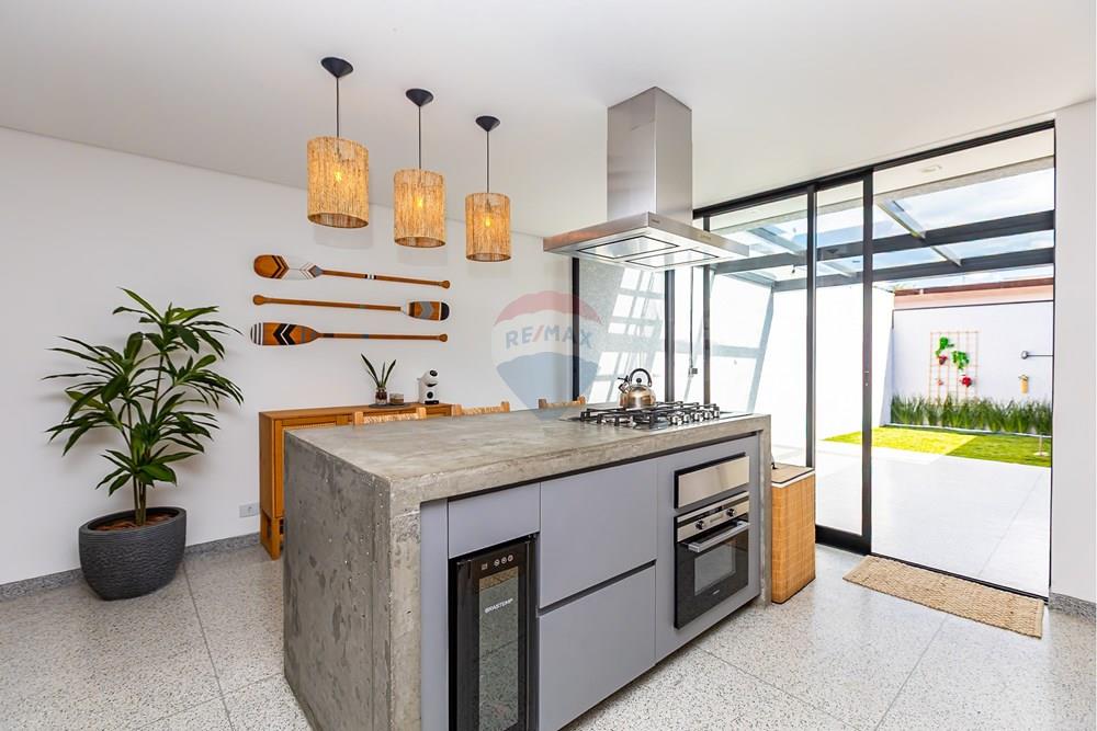 Sobrado - Venda - Curitiba , Paraná - IMG_1316.jpg - 560471009-6